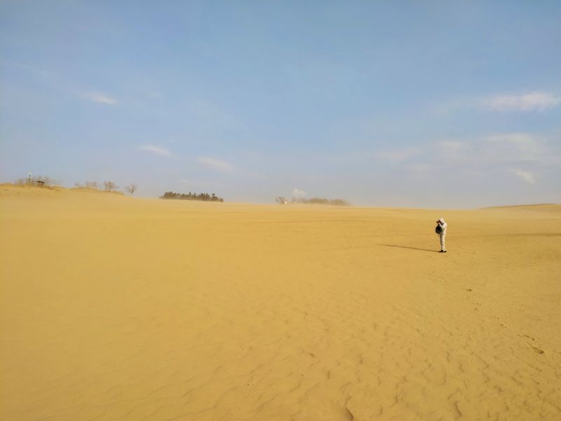 Lost in Travels - Tottori Sand Dunes